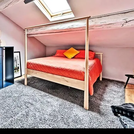 Apartment La Bulle - 3 Min Palais Des Papes - Clim Ac - Wifi *