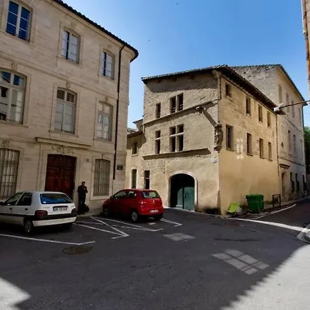 Apartment La Bulle - 3 Min Palais Des Papes - Clim Ac - Wifi